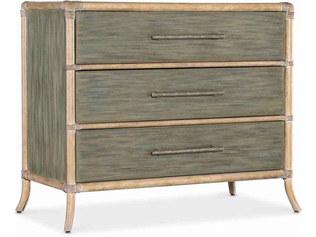 Retreat Pole Rattan Chest