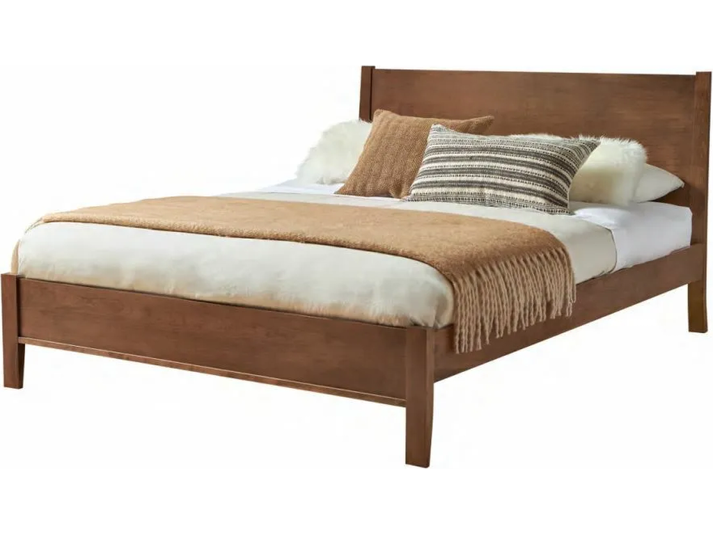 Meadow Queen Platform Bed w/Low Footboard