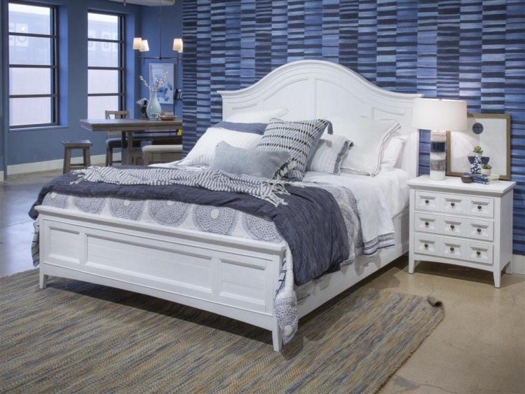 Complete Queen Arched Bed with Regular Rails