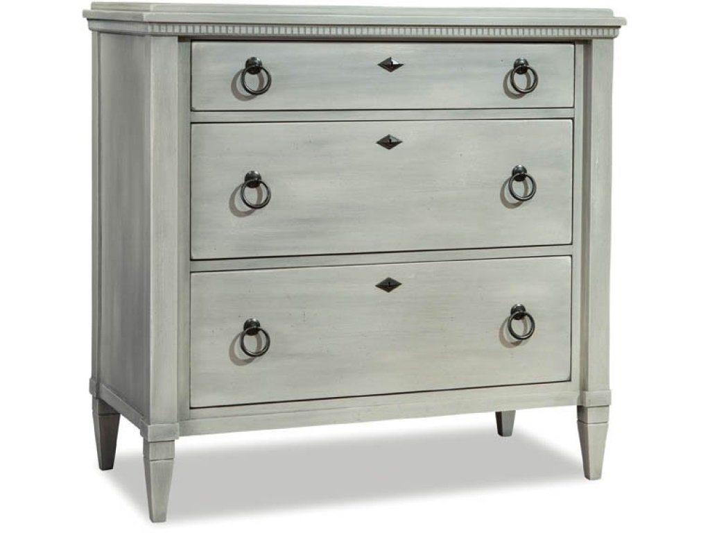 Bachelors Chest