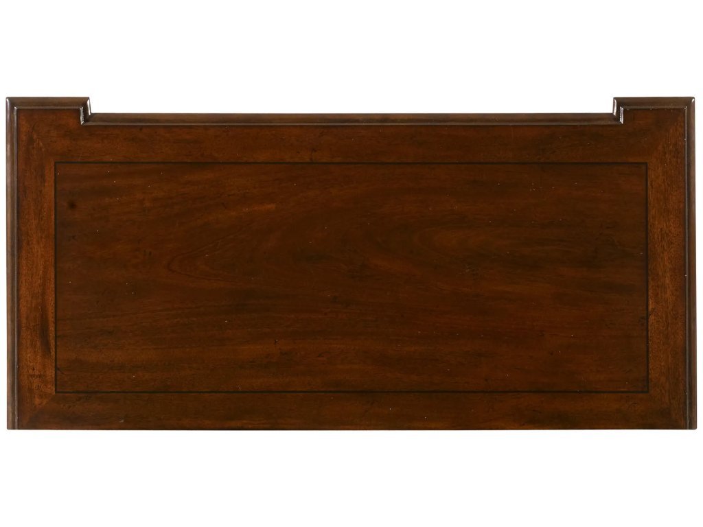 Leesburg Chest