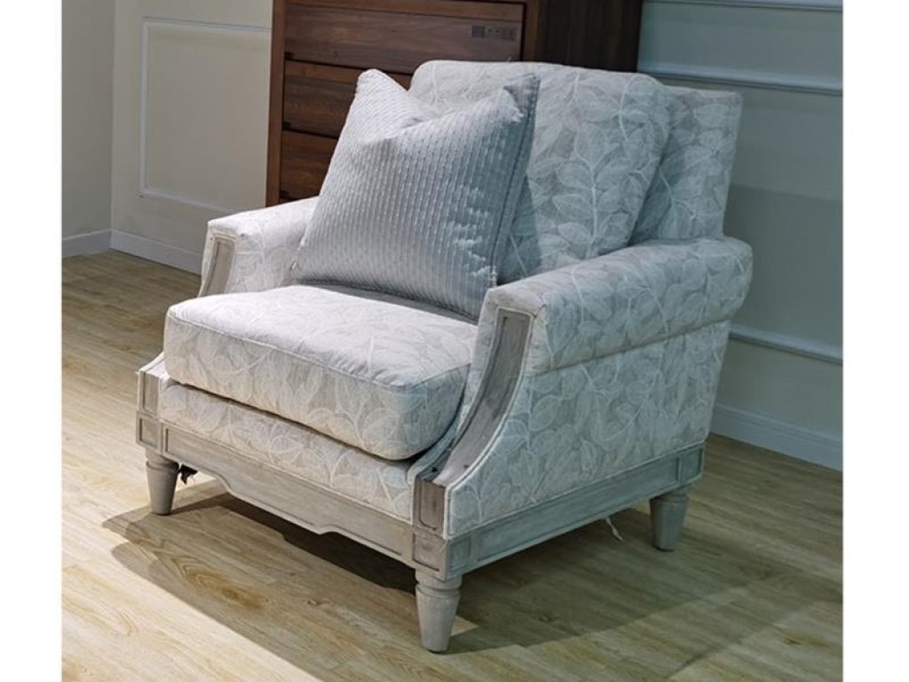 Pearl Accent Chair