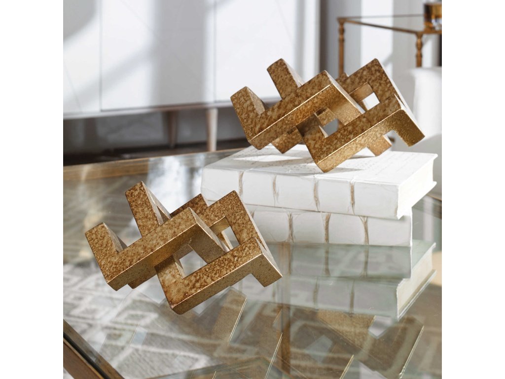 Ayan Sculpture, S/2