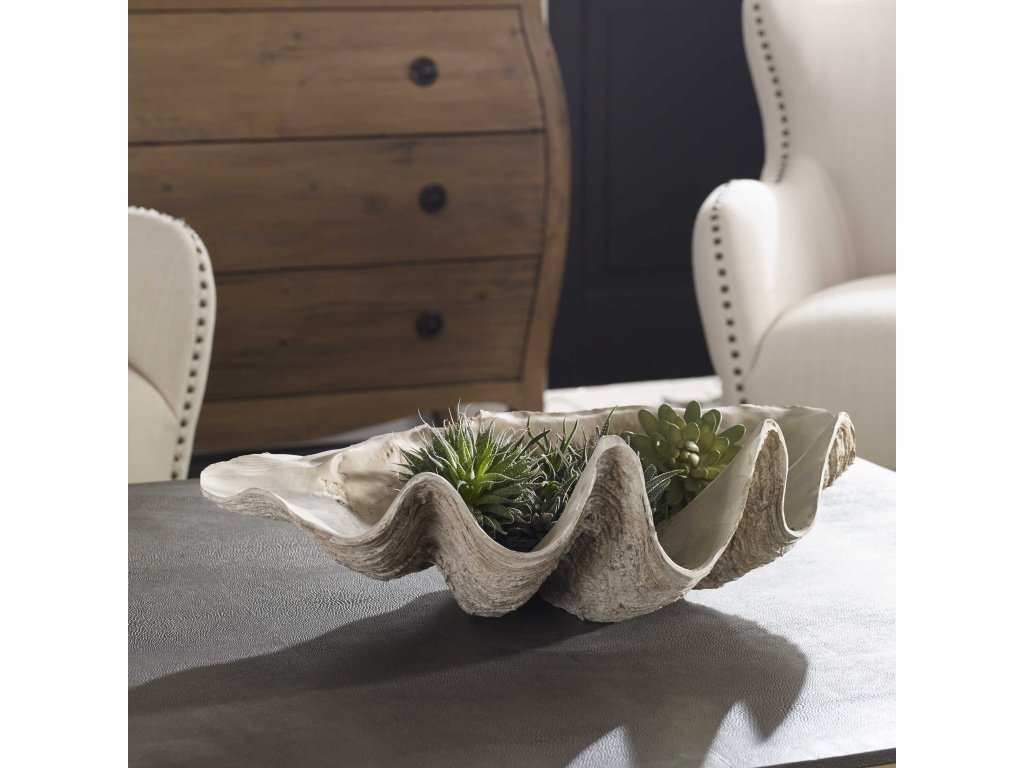 Clam Shell Bowl