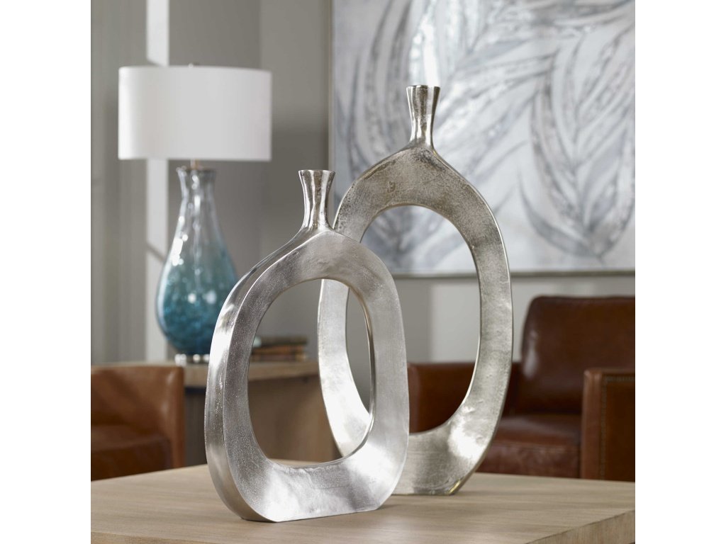 Cierra Vases, S/2