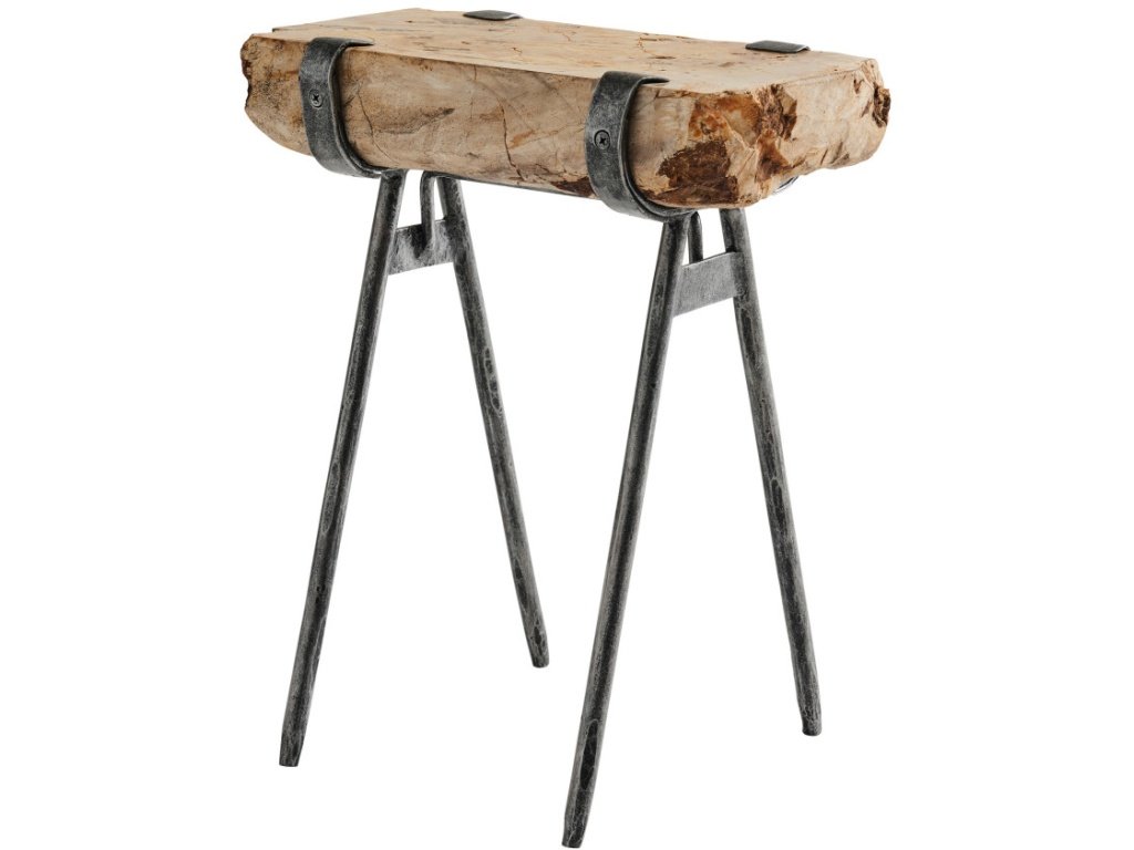 Wyatt Spot Table