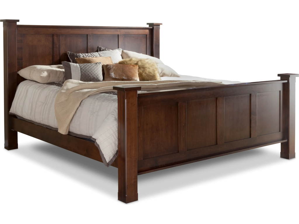 Treasure King Bed w/ Std. Height Footboard