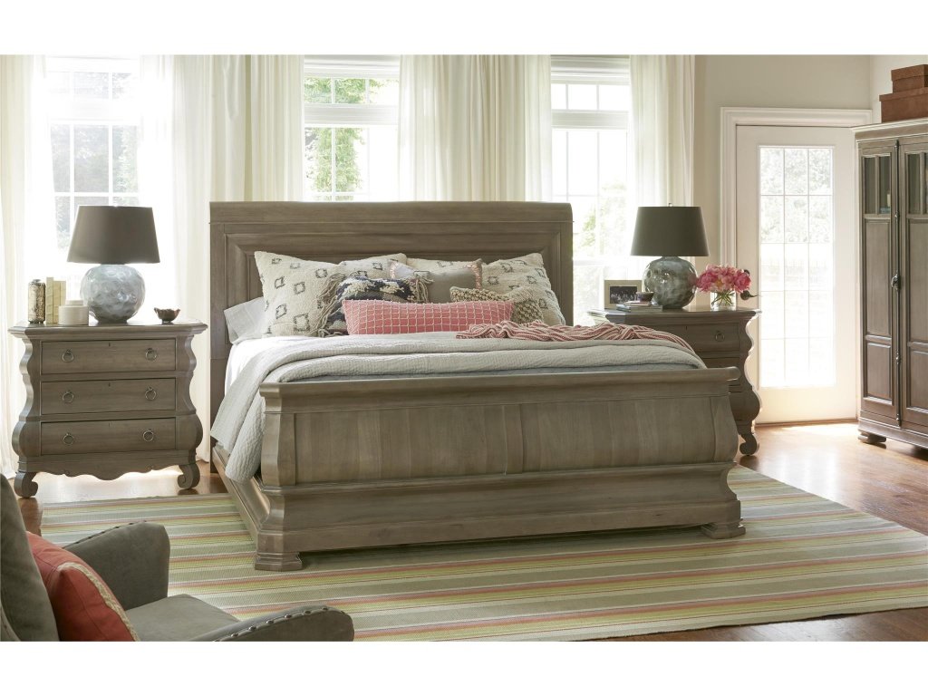 Queen Sleigh Bed