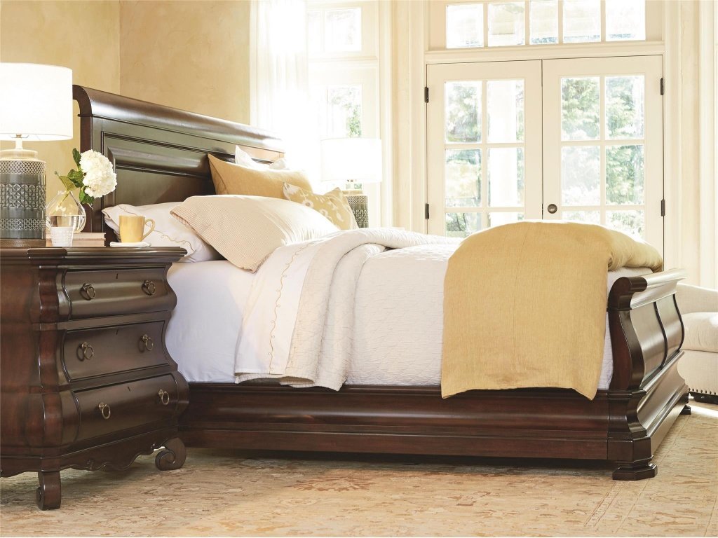 Cal King Sleigh Bed