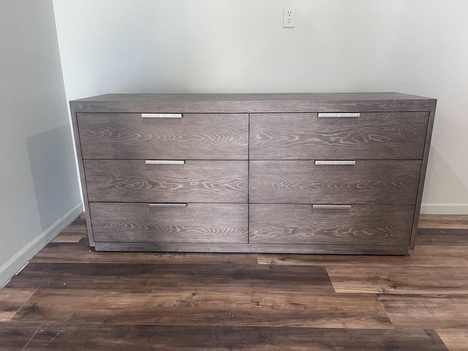 ASTOR 6 DRAWER DRESSER