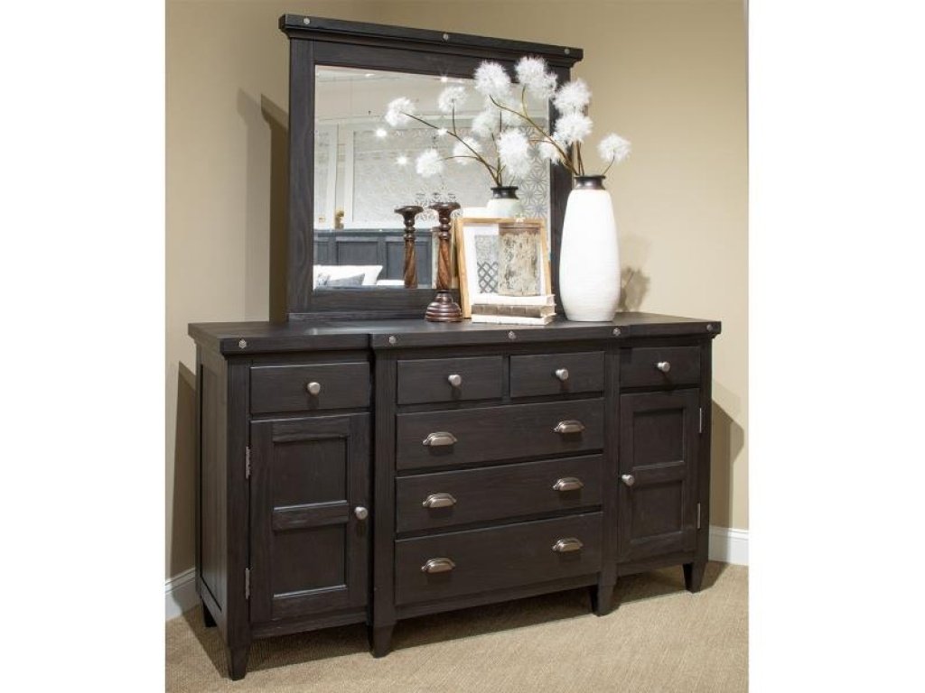 Drawer Dresser