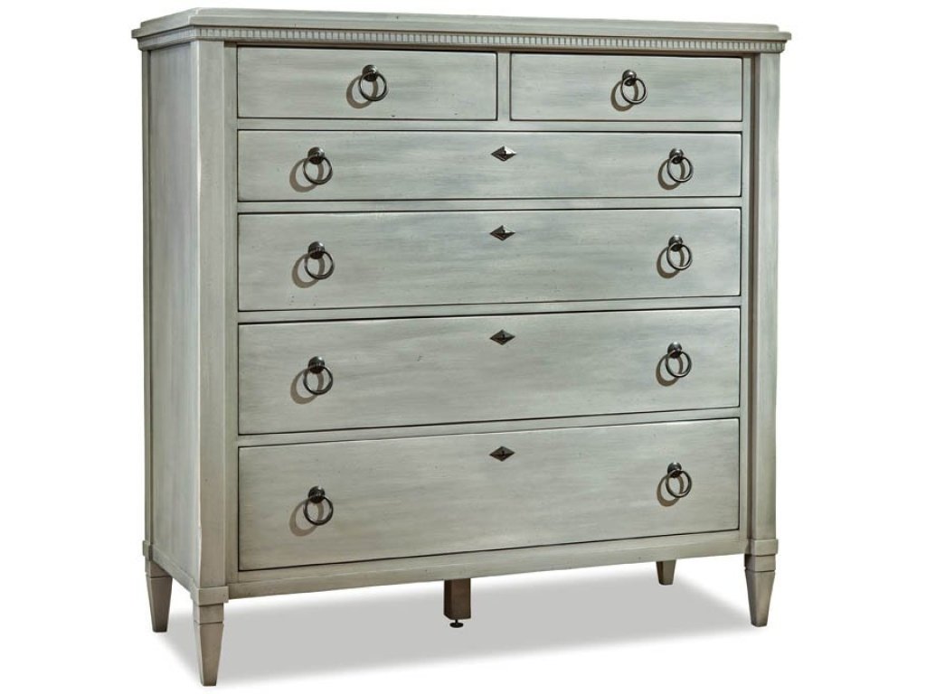 Dressing Chest